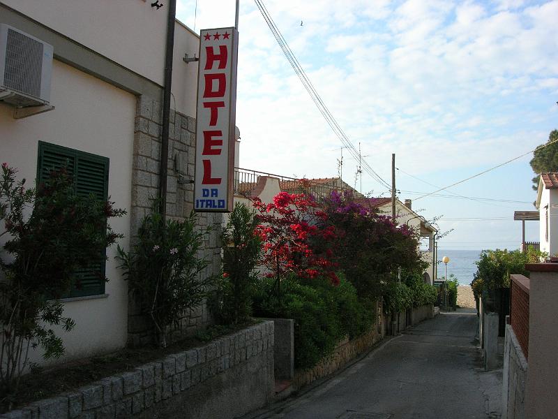 IMG_0008.JPG