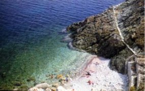 spiaggia.jpg (16942 byte)